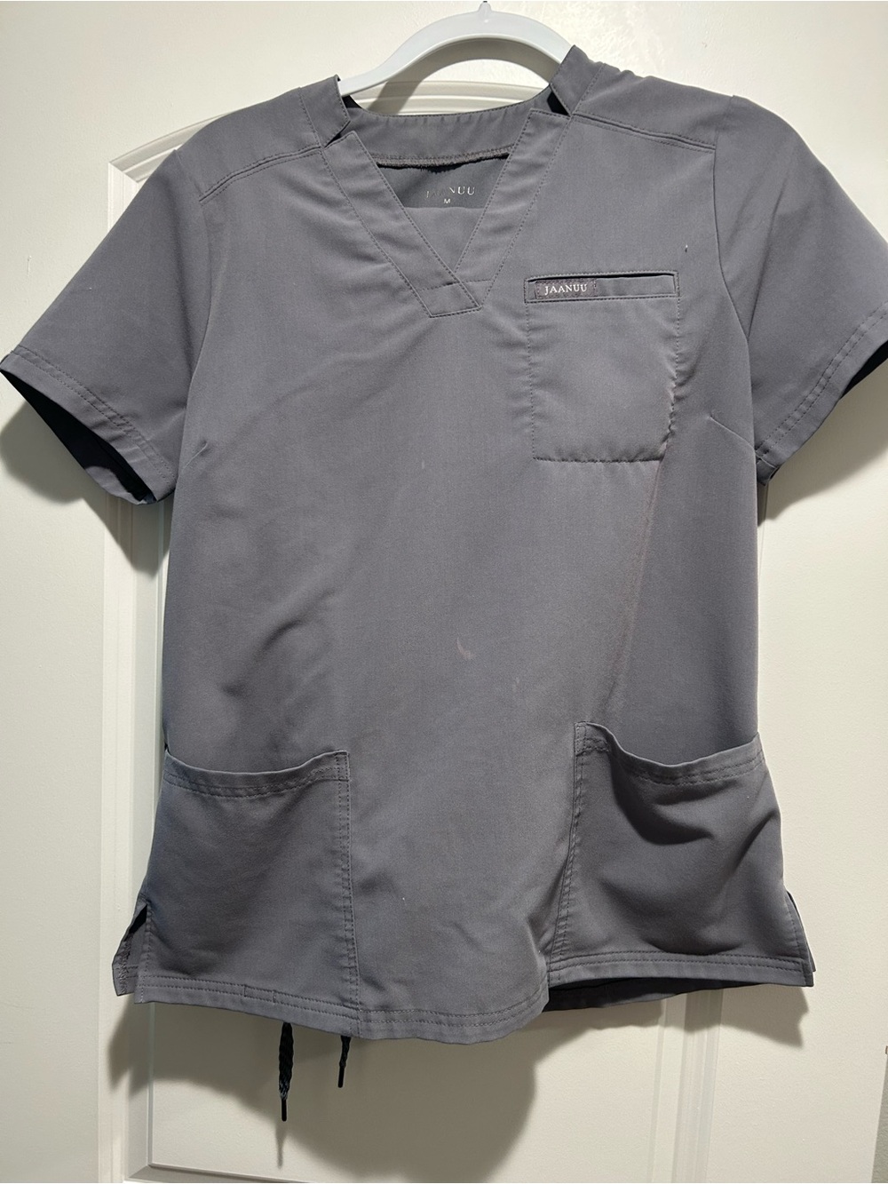 Jaanuu Joggers Scrub Set